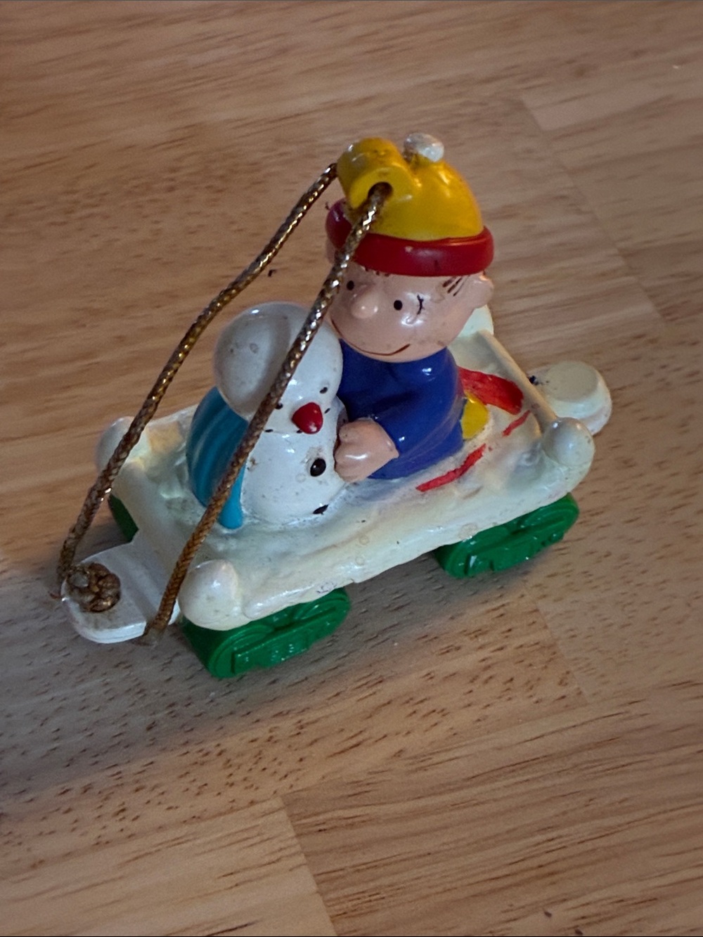 Vintage Peanuts Linus and Snowman on train car ornament